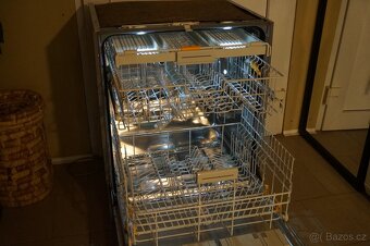 Myčka Miele celonerezová G6700 SCU, tři koše - 7