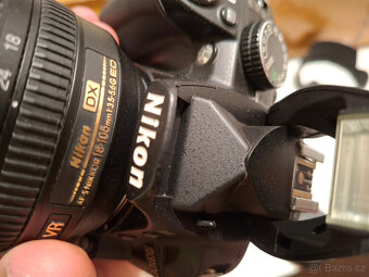 D3100 + AF-S DX Nikkor 18-105 mm f3.5.-5.6G ED VR - 7