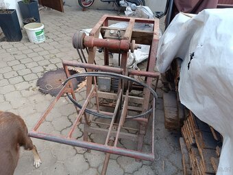 3 fázová kolíbková pila - 7