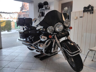 Suzuki Intruder 800 Volusia - 7