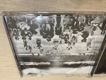 RECOIL: subHuman,2007, 1.PRESS, JEWEL CASE, TOP STAV  - 7