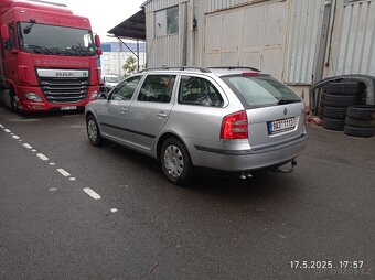 ŠKODA OCTAVIA 2 COMBI 1.9 TDI jen 168tis.km,DSG - 7