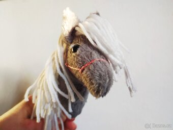 Hobby horse přívěsek, dekorace - 7