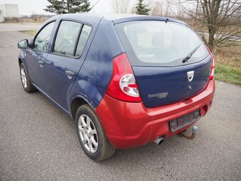 Dacia Sandero 1.4 - 7