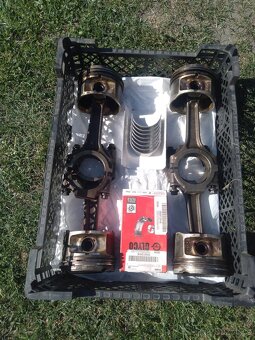 Alfa Romeo 146, 145,156 - 7