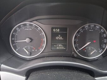 ŠKODA OCTAVIA COMBI 1.6TDI.77KW.R.V.2012 - 7