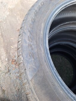 Prodam zimni pneu 235/55 r20 více sad Toyota Lexus - 7