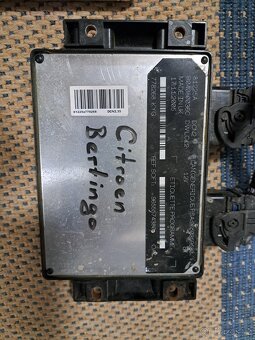 ECU řídící jednotky na více typů aut - 7