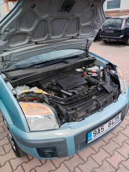 Ford fusion 1.4 benzin 59kw 1 majitel - 7