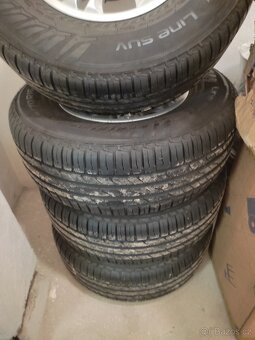 ALU kola 6x139,7 16 s pneu 265/70r16 - 7