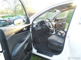 KIA SORENTO 2016 MOTOR 100TKM PANORAMA , TAŽNÉ - 7