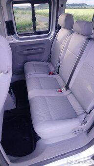 Vw Caddy 1.6 2010 7-míst - 7