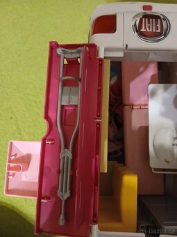 Barbie sanitka - 7
