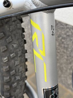 Scott Scale RC 24 - 7