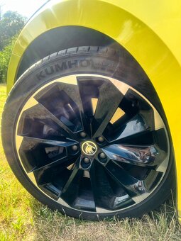 Škoda Superb combi 2.0 tsi, 206 kw - 7