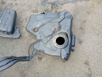 Koncern palivové nádrže - 7