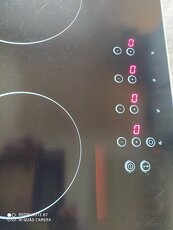 Skloker. deska s dotykovým ovládáním - 7