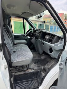 Ford Transit 2.2 TDCi na prodej (r.v. 2011) 6 míst - 7