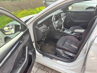 Octavia RS, 2.0TDI 4x4, 1.Majitel, 139xxxkm,ČR,Záruka, Tažné - 7