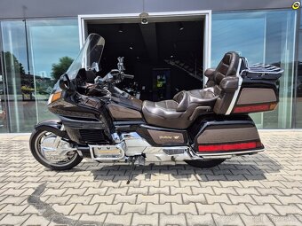 Honda GL 1500 Gold Wing SE - 7