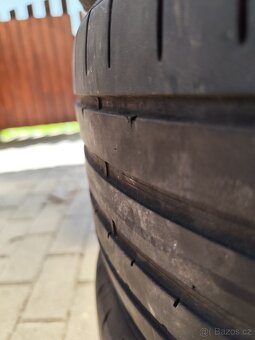 Pneu Dunlop 225/40 R18 - 7