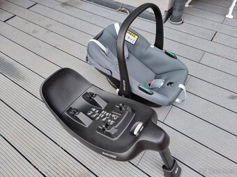 Autosedačka Maxi-Cosi Pebble S se základnou - 7