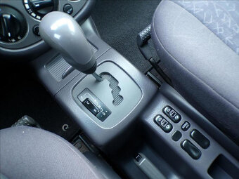 Mercedes-Benz I 1,6 AUTOMAT - 7