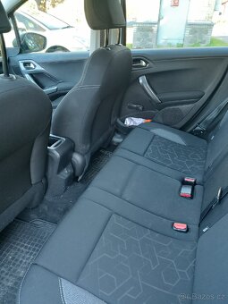 Prodám PEUGEOT 2008 - 7