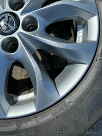 ORIGINÁL Alu Mazda R16, 5x114.3 - pneu - 7