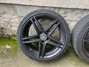 Mercedes 225/40 R18 5x112 - 7