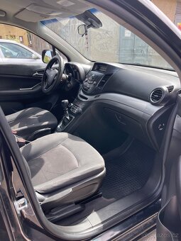 Chevrolet Orlando 1.8i 2012 7 míst k sezení - 7