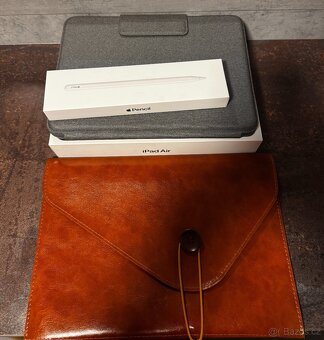 Apple Ipad Air 4 s Logitech Touch a Apple pencil 2 - 7