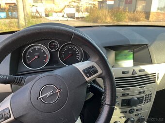 Opel Astra 2.0TD - 7