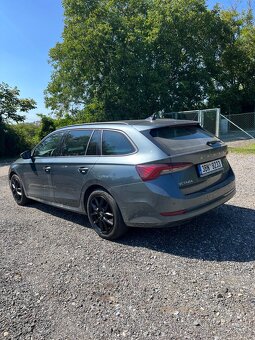 Škoda Octavia 4 2.0 TDi combi - 7