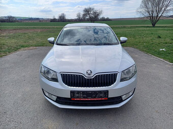 Škoda Octavia 1.6 TDi-digiklima-ČR-serviska - 7