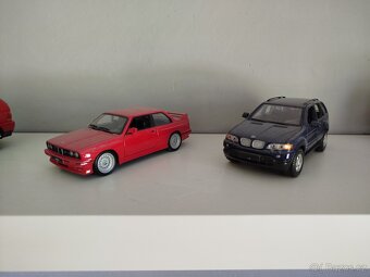 Modely autíček BMW - 7