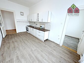 Pronájem 3+1, OV, cihla, balkón, lodžie, rodina, ateliér, ji - 7