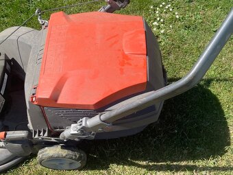 Sekačka HUSQVARNA - 7