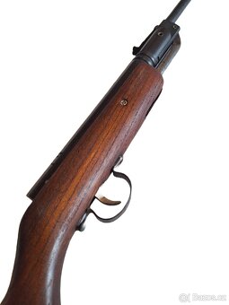 Vzduchovka ČZ 800 - 7