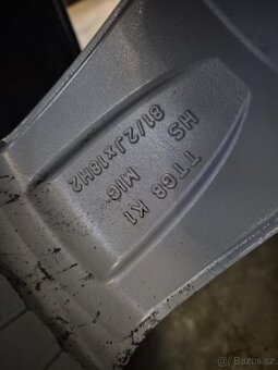 Sada originál alu kol R18 Mercedes + zimní pneu 245/50 - 7