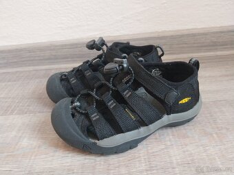 Bačkory, zim.boty, sandaly,vel. 29 - 7