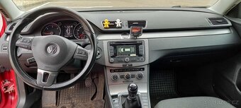 Volkswagen Passat B7 - 7