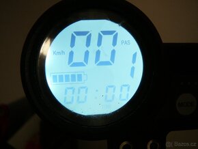 City Boss elektrokoloběžka 500W - 7