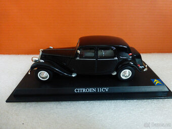 modely aut 1:43 11. - 7