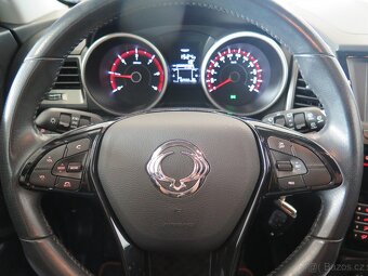 SsangYong XLV 1.6 E-XDi, 4x4, navi, kamera, tažné, klima - 7