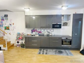 Prodej bytu 3+kk, 95m² + předzahrádka, ul. Drahobejlova, Pra - 7