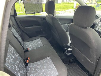 Ford Fiesta 1,4 i KLIMA - 7