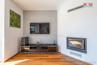 Prodej rodinného domu, 180m², Veltrusy, ul. U Stadionu - 7