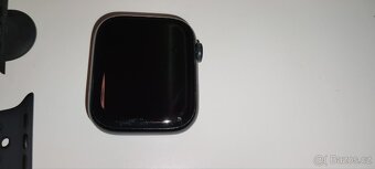 Apple Watch Nike Series 7 45mm Temně inkoustový hliník - 7