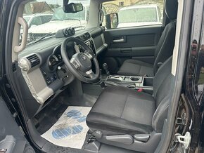 2014 Toyota FJ Cruiser 4,0 V6 Automat Uzavierka - 7